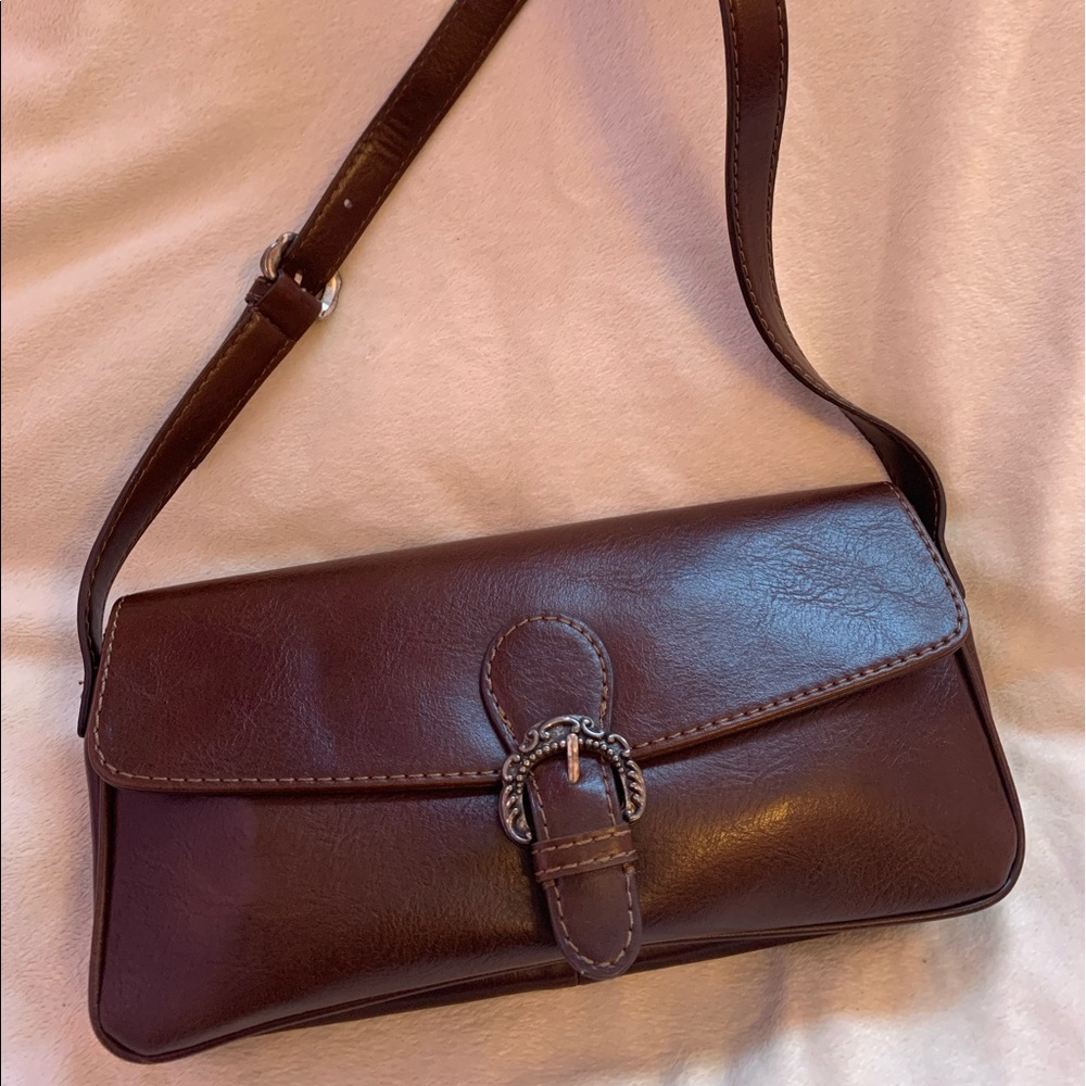Leather shoulder bag